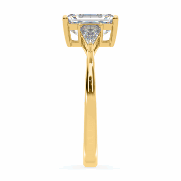 Labgrown Classic Emerald Trillion Ring - Image 3
